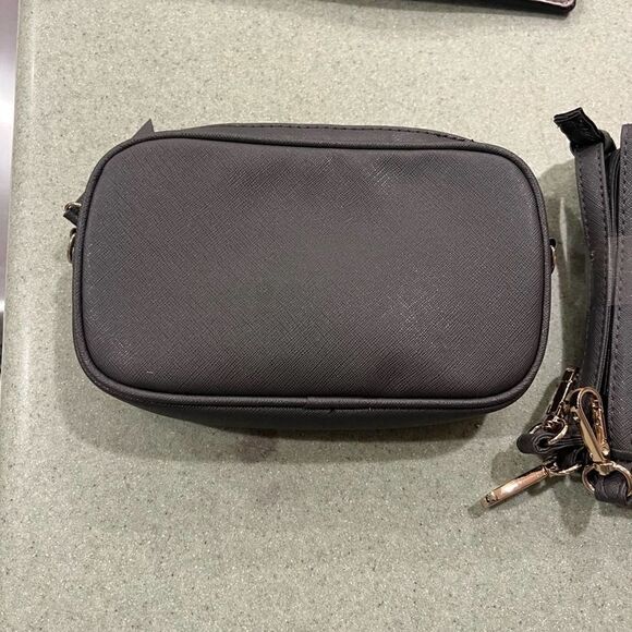 Disney X Pandora Gray small Crossbody Bag NWOT - Picture 3 of 4